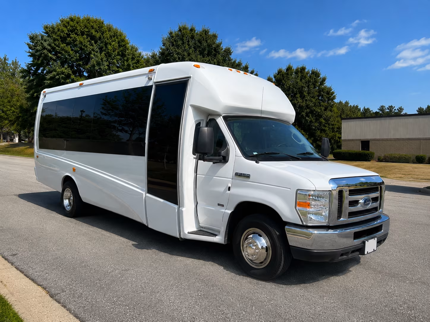 charter bus rentals for corporate retreats across west michigan