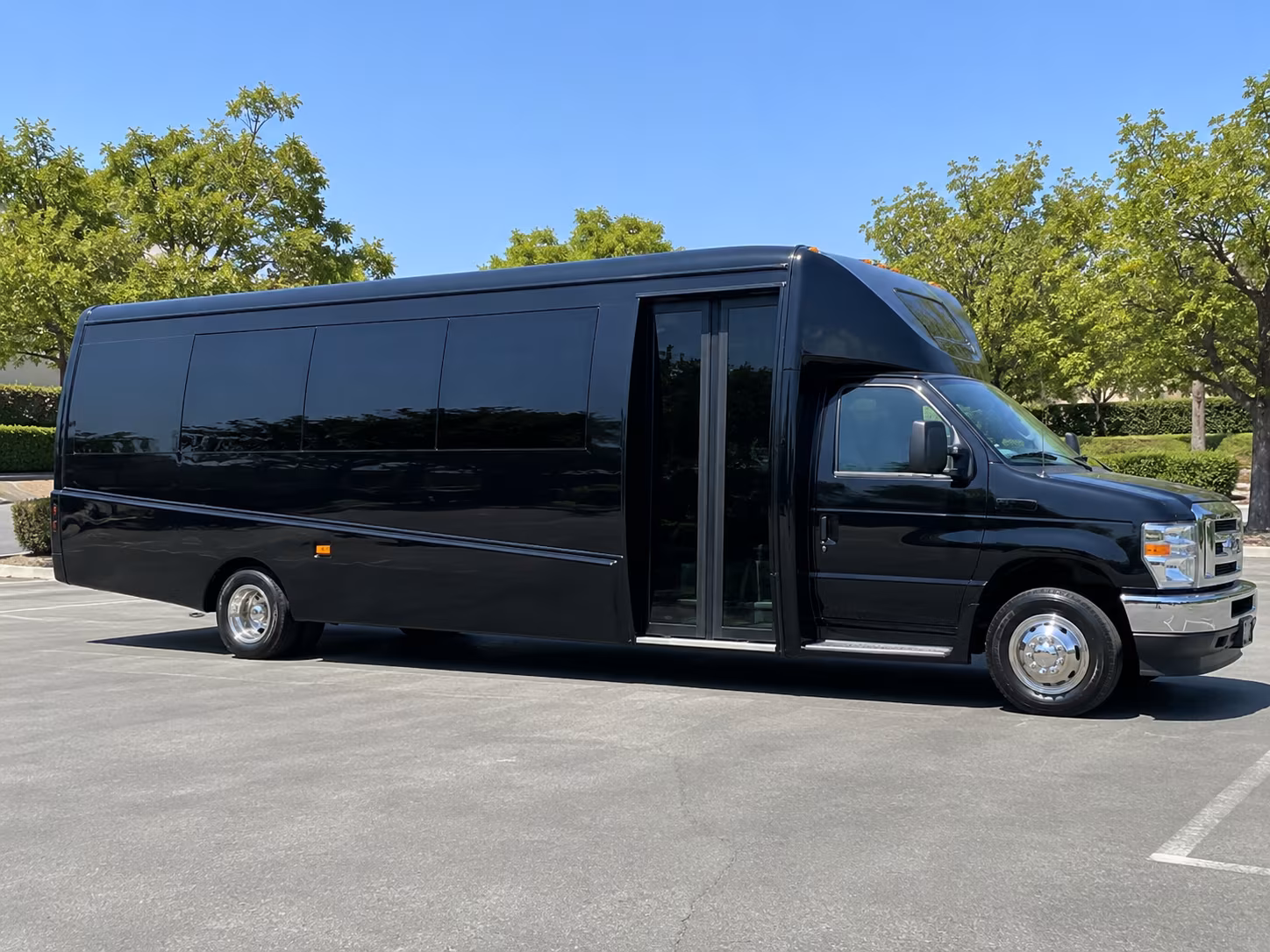 charter buses for shelby prom groups heading into muskegon