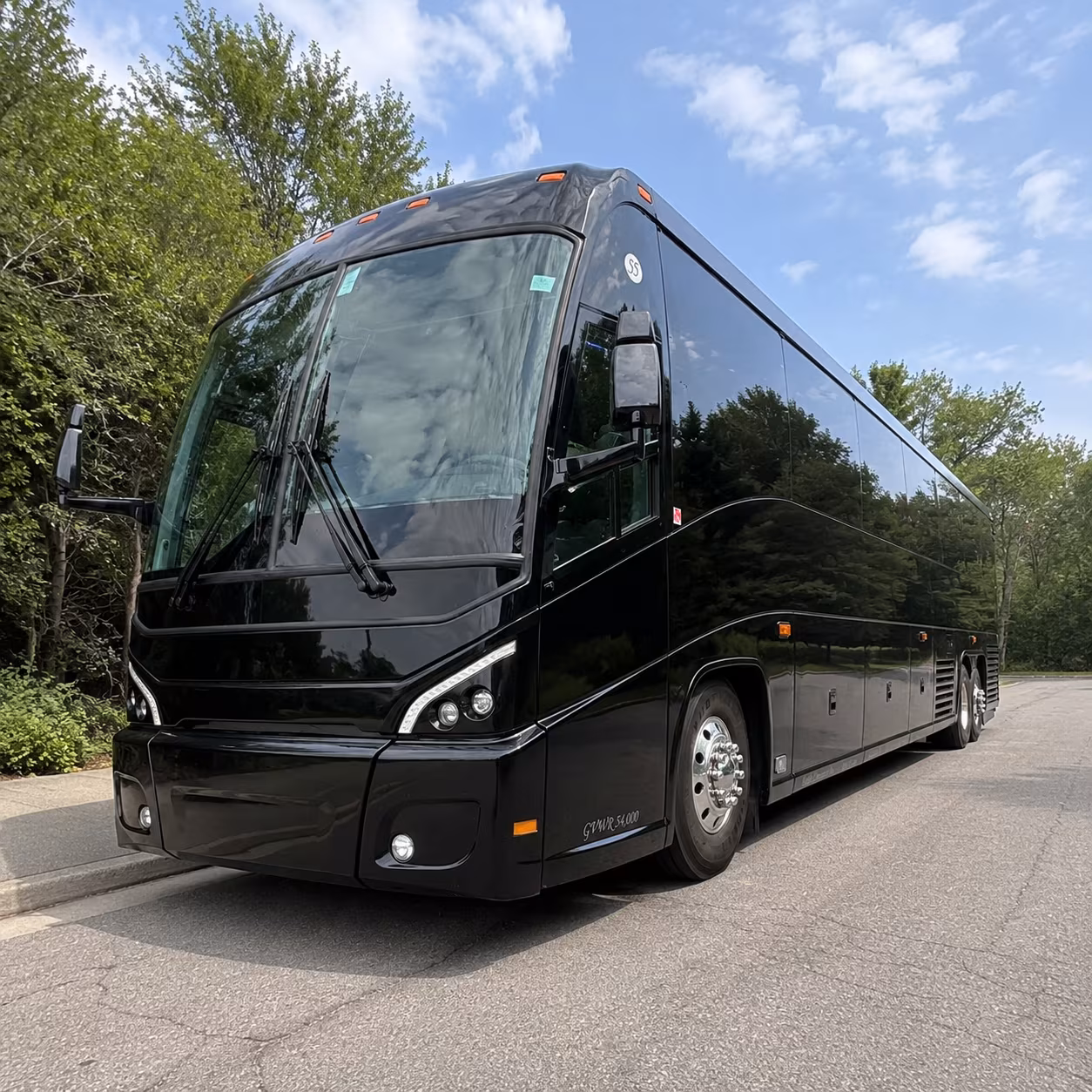 group hotel shuttle buses from west michigan airports into shelby