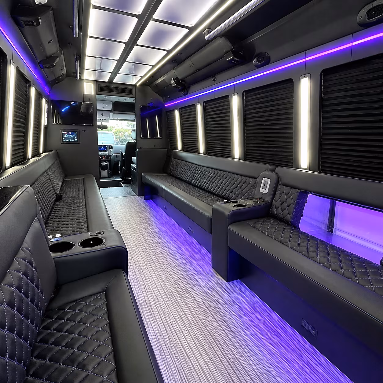 little river casino resort manistee party bus rental