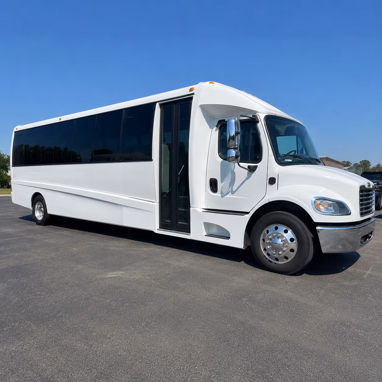 smooth school field trip buses for shelby area students